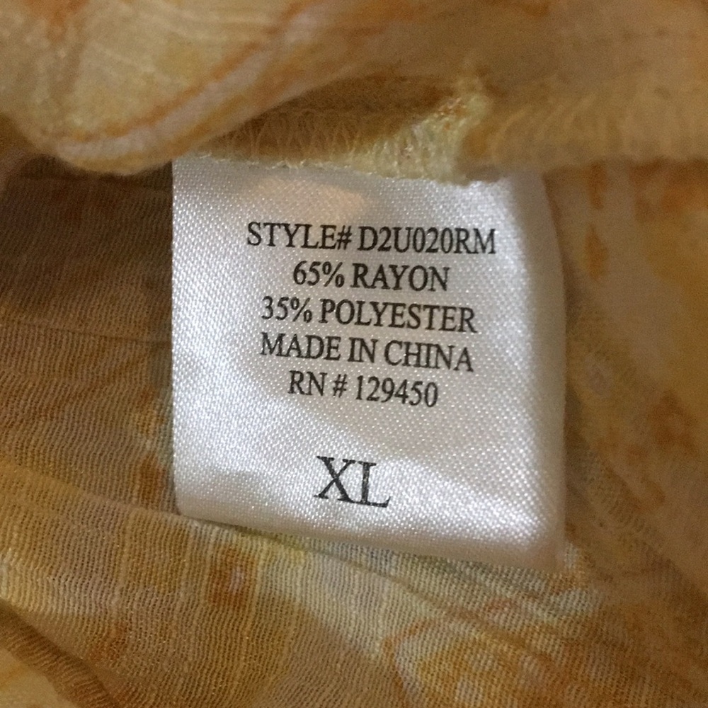 4/$20 yellow blouse with floral design - Picture 6 of 6